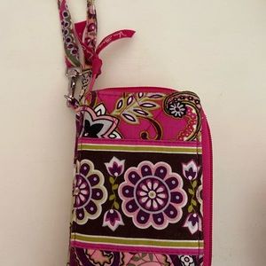 vera bradley carry it all wristlet!